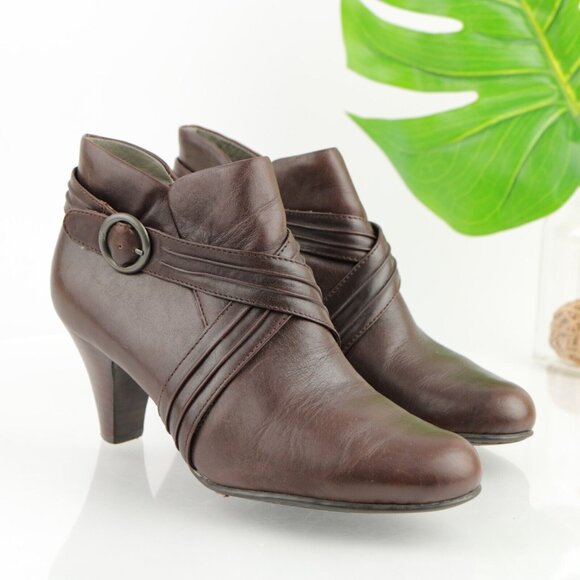 Born Womens Biddy Boot Size 8 Brown Leather Block Heel Bootie Elegant Buckle - Picture 11 of 12